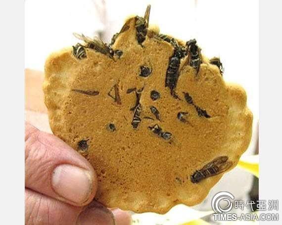 西方人眼中亚洲黑暗料理 油炸蜻蜓水果蝙蝠汤上榜(图7)