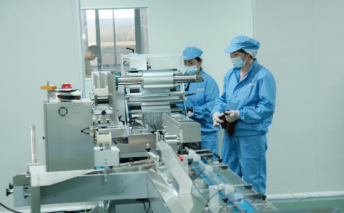 云南云坊卉水果馅饼创意工厂开业(图2)