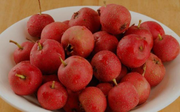 kaiyun开云网站苹果对胃病患者有害吗？医生建议：养肠胃的人最好避开这4种水果(图5)