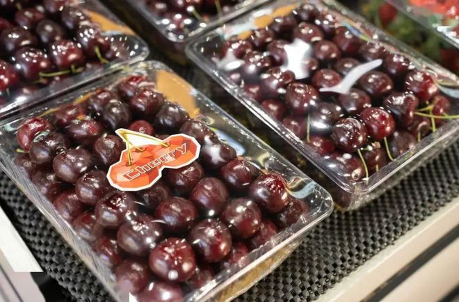 kaiyun登陆入口开云被全网群嘲的“上门做客吃车厘子”事件：你爱面子的穷样真丑(图2)