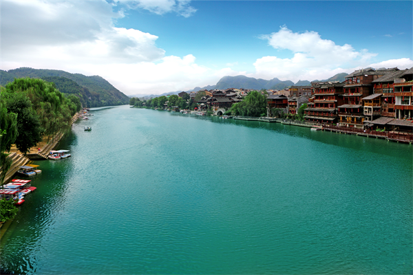 旅居凯开云kaiyun官方网站里 享受生活(图4)