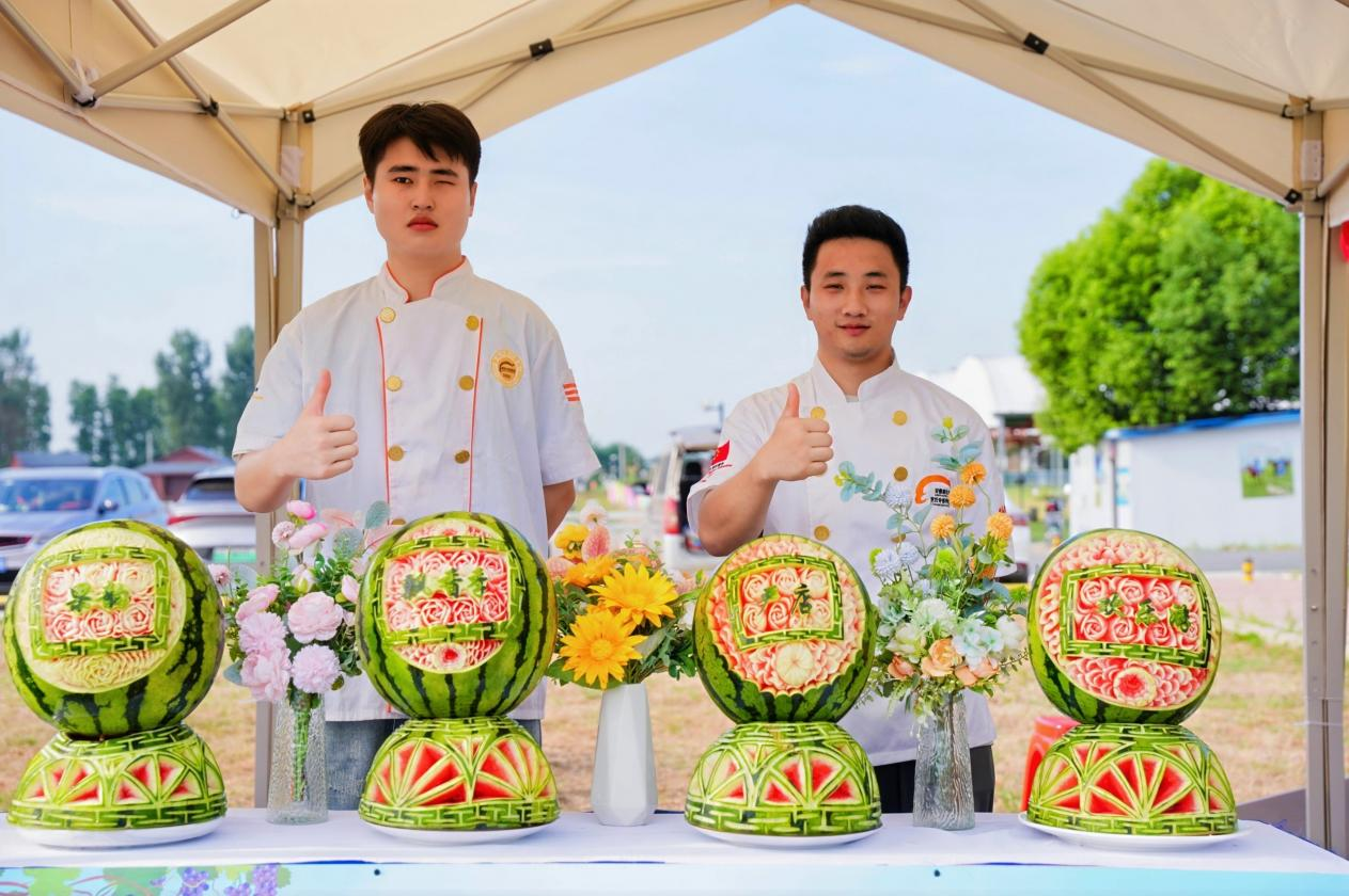 2024严店开云kaiyun官方网站镇优质水果推介会暨悦享严