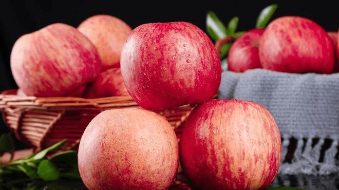 今日元旦这6种果摆上桌寓意2024红红火火为新年讨个好彩头开云kaiyun官方网站(图3)