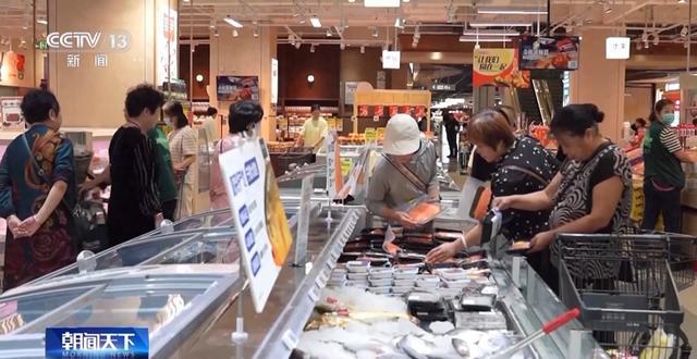 开云果蔬、梭子蟹、牛羊肉……多元消费让中秋市场“热”起来